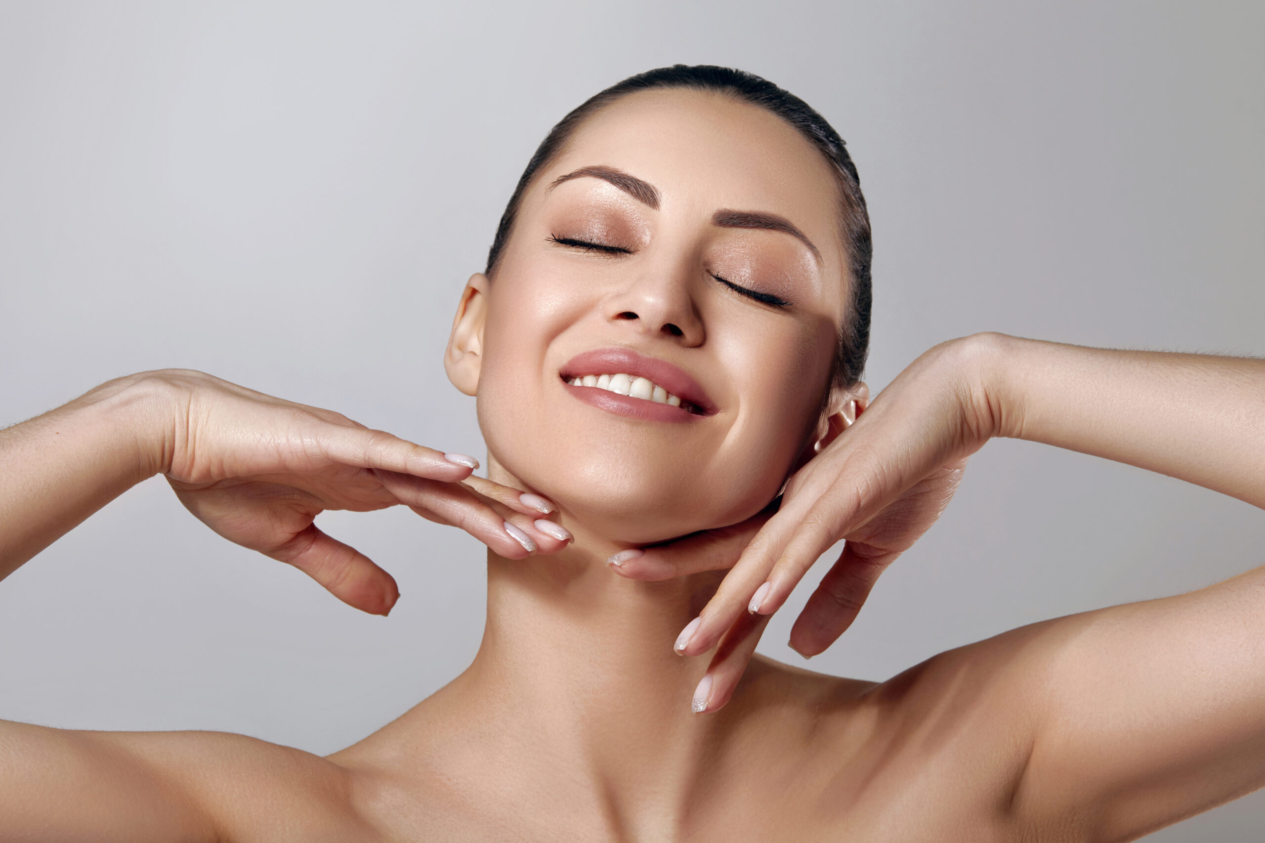 How Chemical Peel Treatments Can Boost Your Confidence and Reveal Youthful Radiance